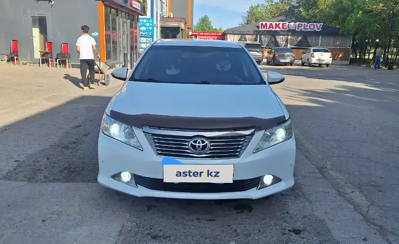 Toyota Camry 2014 года за 8 000 000 тг. в Астана