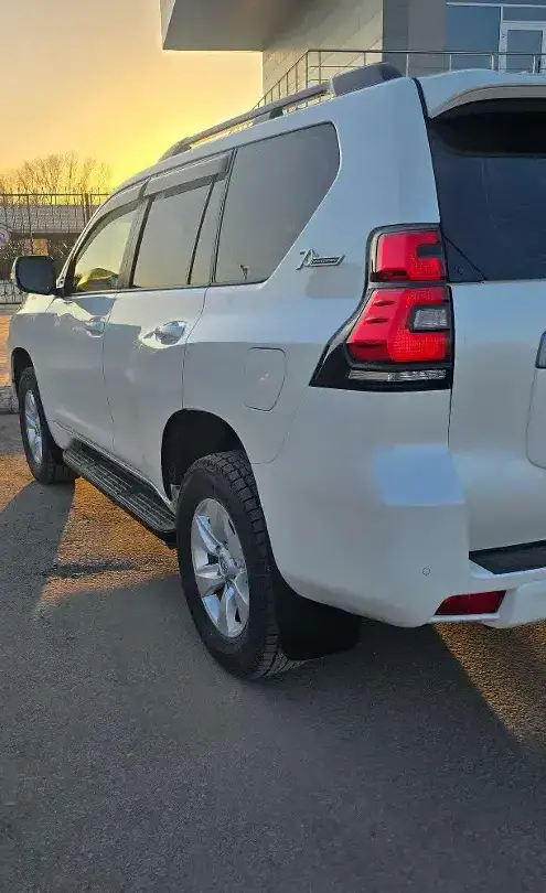 Toyota Land Cruiser Prado 2022 года за 27 300 000 тг. в Павлодар фото 4