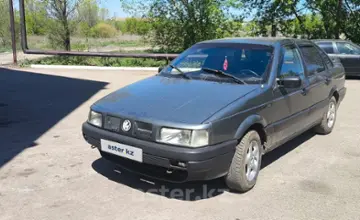 Volkswagen Passat 1990 года за 900 000 тг. в Карагандинская область фото 1
