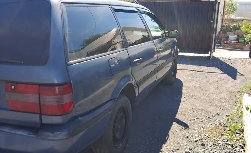 Volkswagen Passat 1994 года за 1 500 000 тг. в Экибастуз фото 4