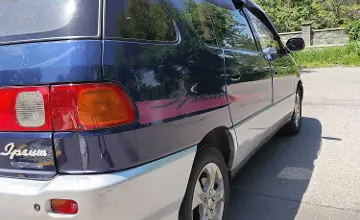 Toyota Ipsum 1996 года за 2 800 000 тг. в Алматы