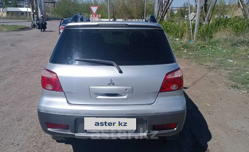 Mitsubishi Outlander 2006 года за 3 300 000 тг. в Караганда фото 3