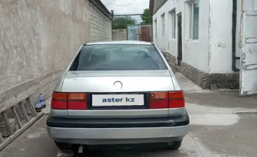 Volkswagen Vento 1993 года за 1 000 000 тг. в Туркестанская область фото 3