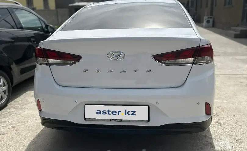 Hyundai Sonata 2018 года за 8 000 000 тг. в Шымкент фото 3