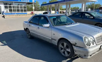 Mercedes-Benz E-Класс 1997 года за 1 650 000 тг. в Костанайская область фото 2