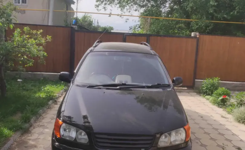 Toyota Ipsum 1996 года за 2 300 000 тг. в Алматы