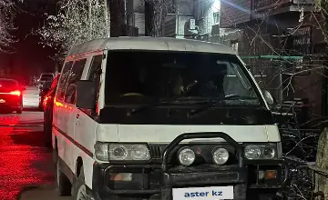 Mitsubishi Delica 1994 года за 1 200 000 тг. в Алматы фото 1