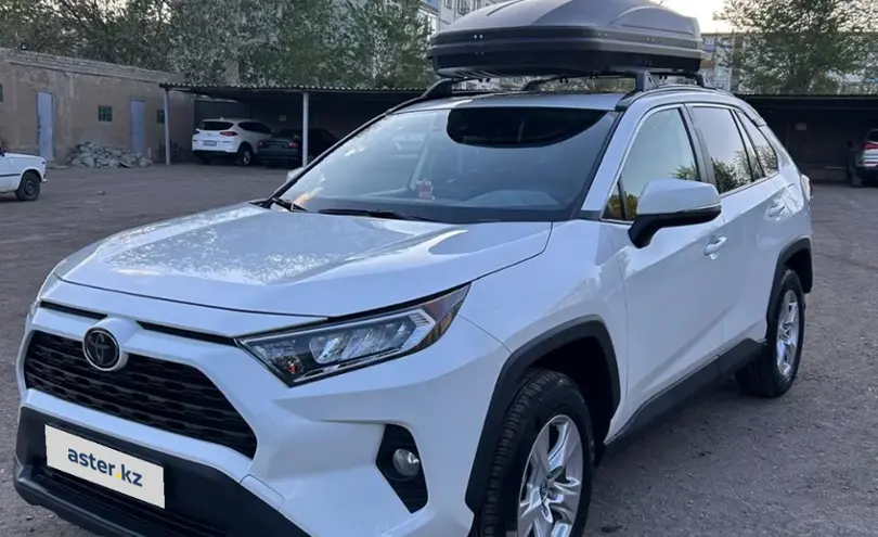 Toyota RAV4 2019 года за 13 000 000 тг. в Карагандинская область