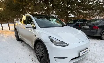 Tesla Model Y 2021 года за 11 000 000 тг. в Алматы фото 4