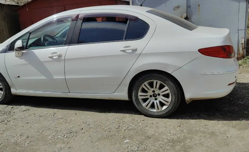 Peugeot 408 2014 года за 2 000 000 тг. в Усть-Каменогорск фото 3
