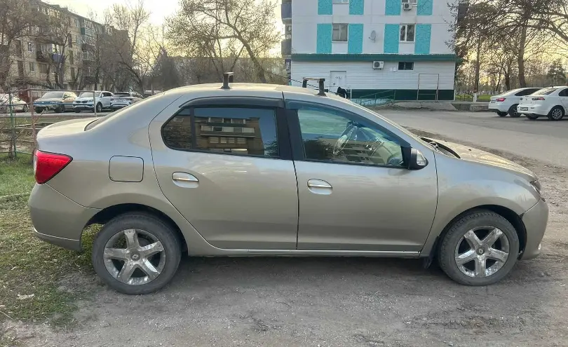 Renault Logan 2015 года за 3 000 000 тг. в Костанайская область фото 2