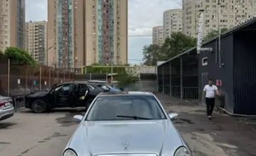 Mercedes-Benz E-Класс 2002 года за 4 000 000 тг. в Алматы фото 1