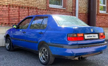 Volkswagen Vento 1993 года за 1 450 000 тг. в Северо-Казахстанская область фото 3