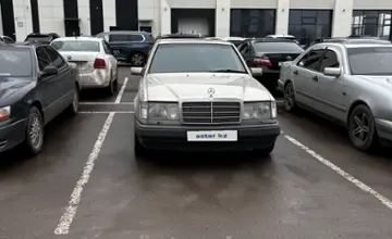 Mercedes-Benz E-Класс 1992 года за 1 450 000 тг. в Астана фото 3