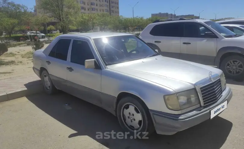 Mercedes-Benz W124 1993 года за 1 400 000 тг. в Актау фото 3
