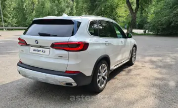 BMW X5 2023 года за 45 000 000 тг. в Алматы фото 4