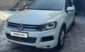 Volkswagen Touareg 2010 года за 8 000 000 тг. в Алматы фото 2