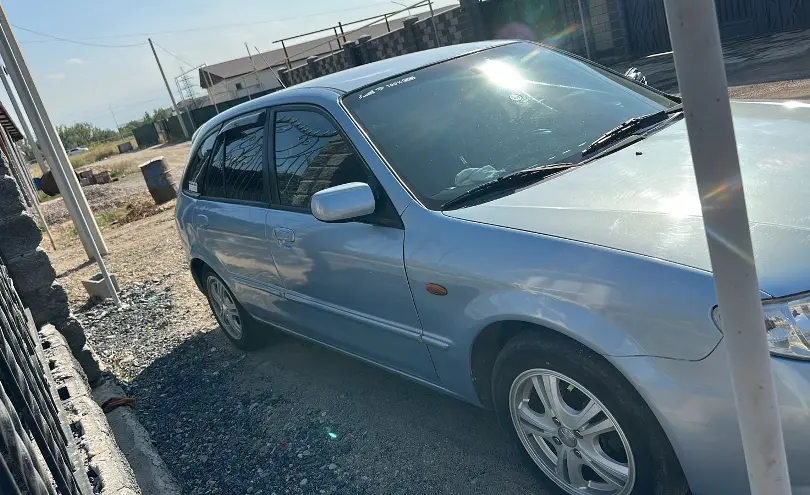 Mazda 323 2002 года за 1 500 000 тг. в Алматы фото 4