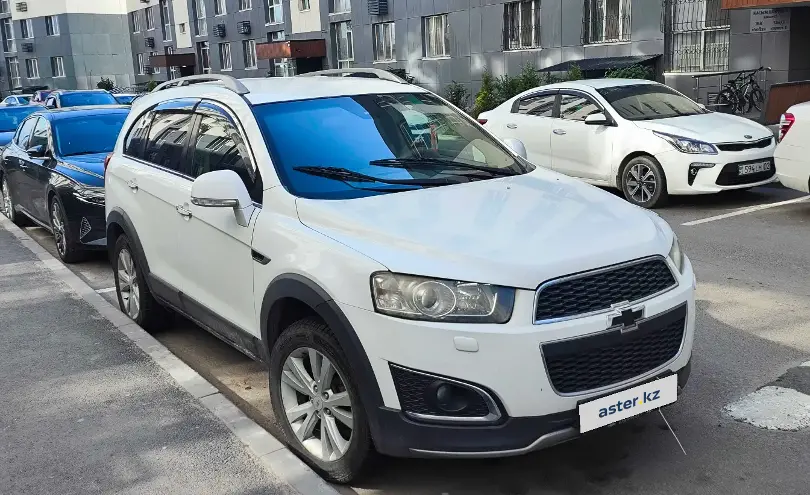 Chevrolet Captiva 2013 года за 5 970 000 тг. в Алматы