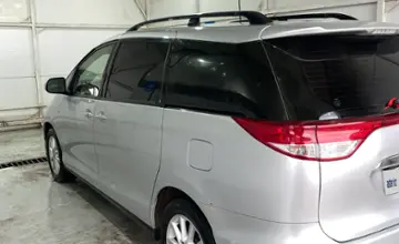 Toyota Previa 2017 года за 13 300 000 тг. в Астана