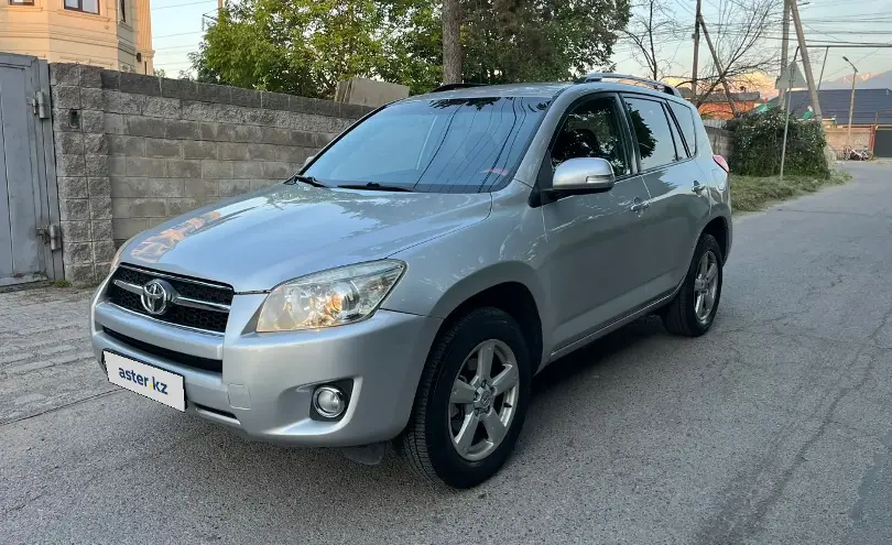 Toyota RAV4 2010 года за 7 800 000 тг. в Алматы фото 1