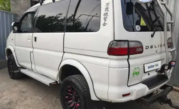 Mitsubishi Delica 2003 года за 5 500 000 тг. в Алматы фото 3