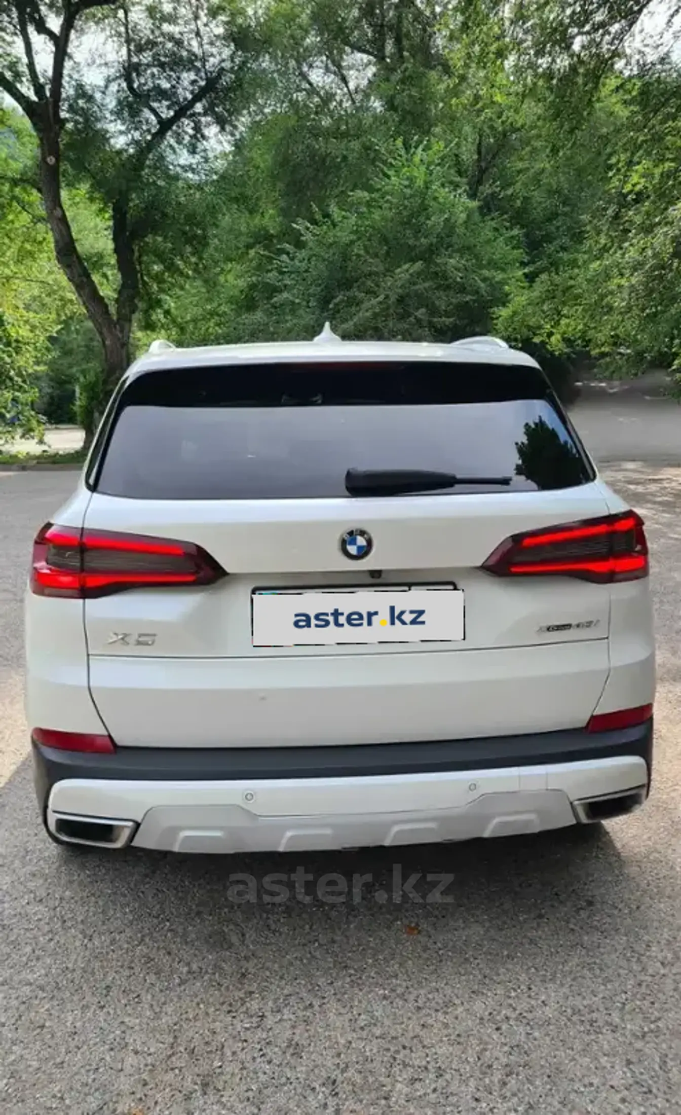 BMW X5 2023 года за 45 000 000 тг. в Алматы