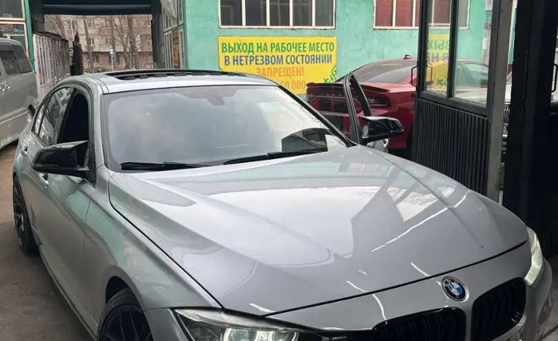 BMW 3 серии 2015 года за 11 500 000 тг. в Алматы