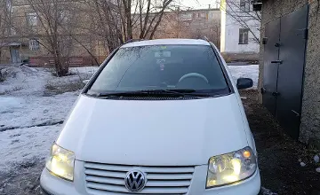 Volkswagen Sharan 2001 года за 3 800 000 тг. в Карагандинская область фото 1