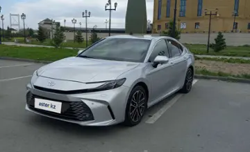 Toyota Camry 2025 года за 22 300 000 тг. в Семей фото 2