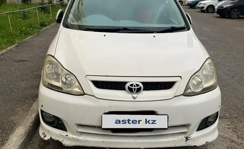 Toyota Ipsum 2003 года за 3 500 000 тг. в Усть-Каменогорск