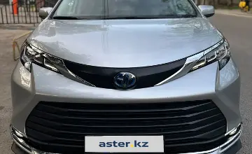 Toyota Sienna 2023 года за 23 000 000 тг. в Алматы фото 3