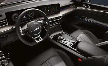 Kia K5 2024 года за 14 300 000 тг. в Атырау