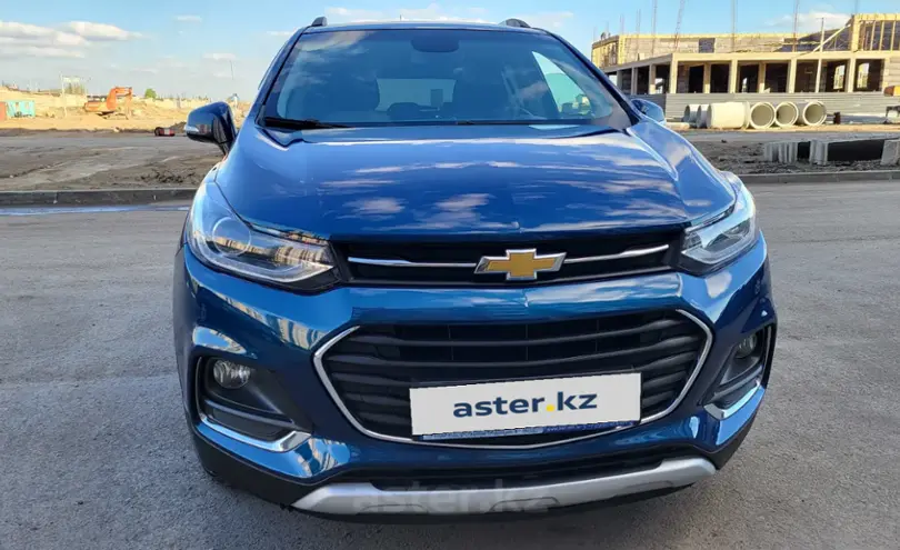 Chevrolet Tracker 2020 года за 6 550 000 тг. в Караганда фото 2