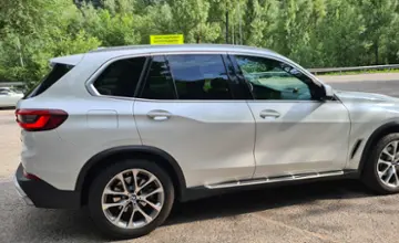 BMW X5 2023 года за 45 000 000 тг. в Алматы фото 3