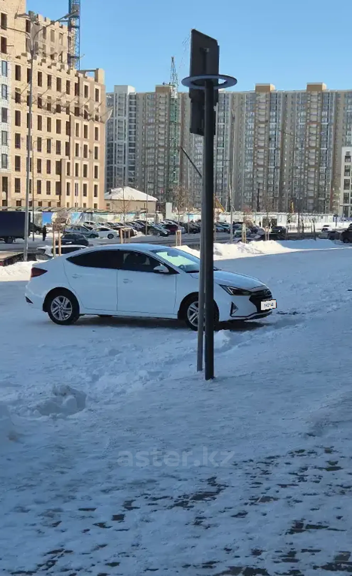 Hyundai Elantra 2020 года за 8 500 000 тг. в Астана фото 2
