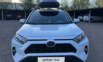 Toyota RAV4 2019 года за 13 000 000 тг. в Карагандинская область фото 2