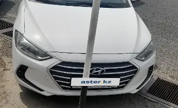 Hyundai Elantra 2018 года за 7 000 000 тг. в Шымкент фото 2