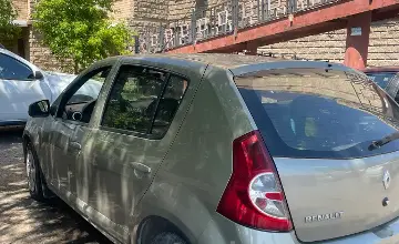 Renault Sandero 2011 года за 2 490 000 тг. в Астана фото 4