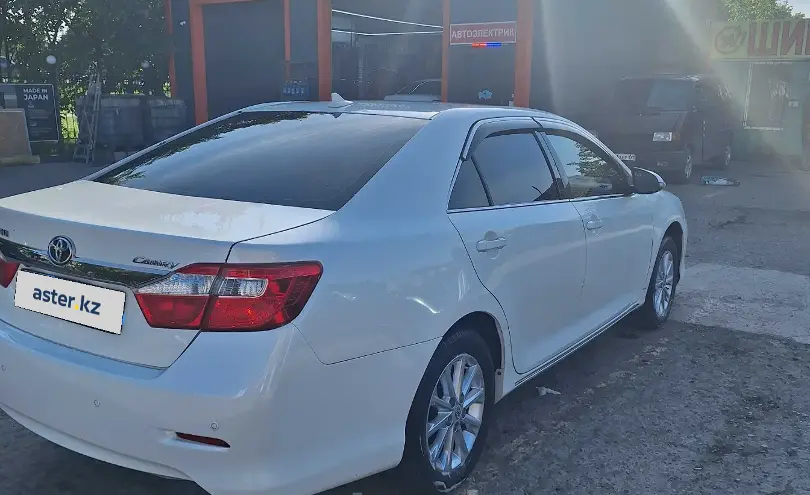Toyota Camry 2014 года за 7 500 000 тг. в Астана фото 4