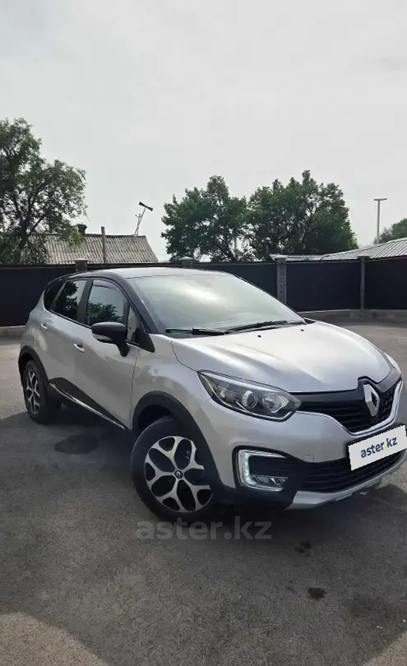 Renault Kaptur 2018 года за 5 500 000 тг. в Алматы фото 3