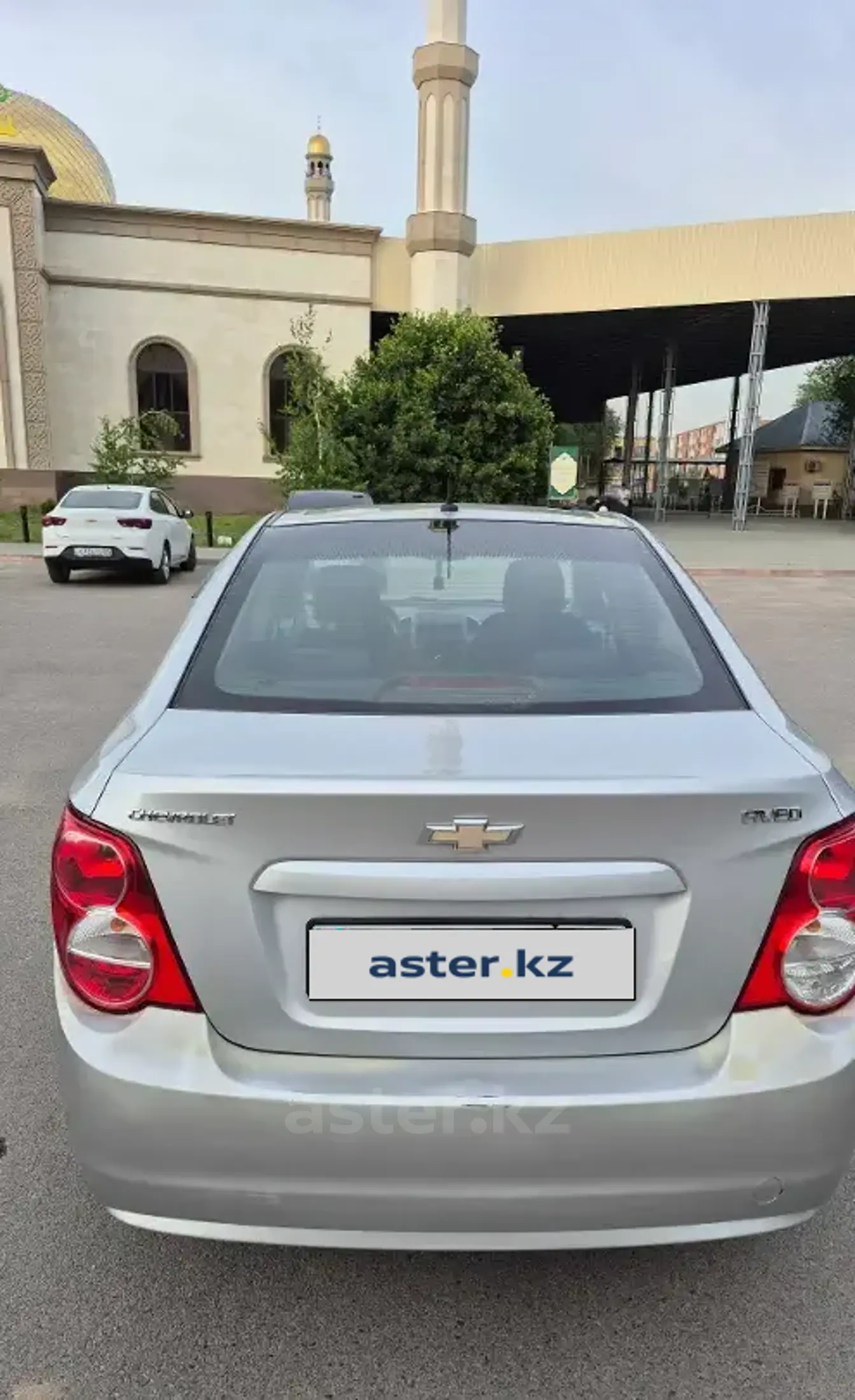 Chevrolet Aveo 2013 года за 3 018 000 тг. в Алматы фото 4