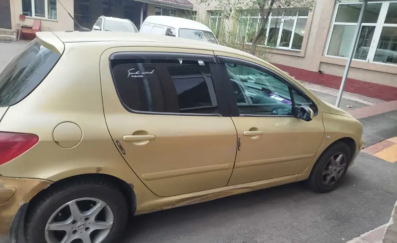 Peugeot 307 2004 года за 800 000 тг. в Алматы фото 3