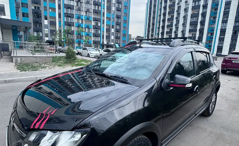 Renault Sandero 2015 года за 4 000 000 тг. в Алматы