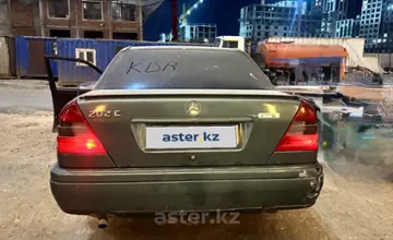 Mercedes-Benz C-Класс 1994 года за 1 450 000 тг. в Астана фото 4