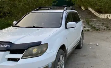 Mitsubishi Outlander 2003 года за 3 000 000 тг. в Усть-Каменогорск фото 2