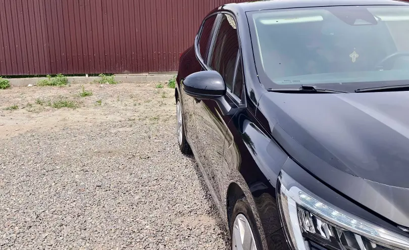 Renault Clio 2021 года за 5 500 000 тг. в Талдыкорган фото 3