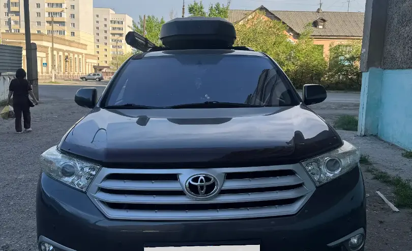 Toyota Highlander 2011 года за 13 000 000 тг. в Астана фото 3