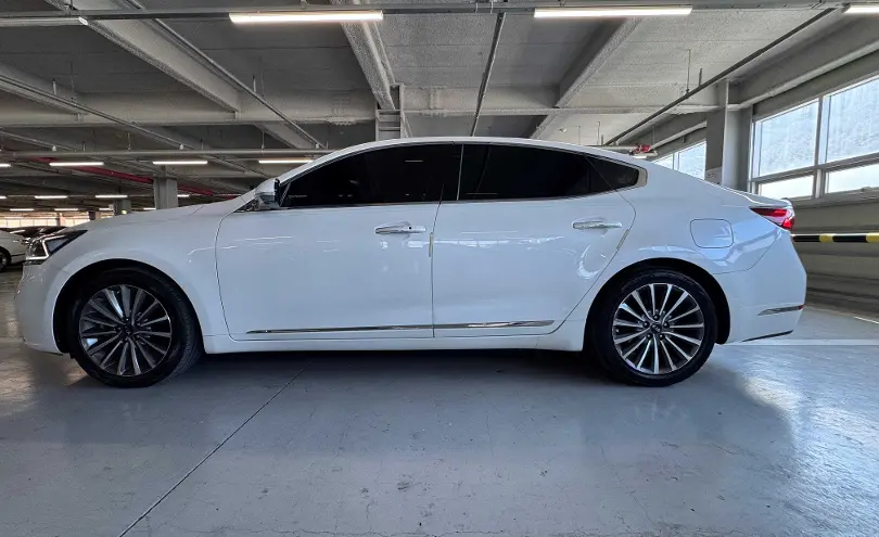 Kia K7 2017 года за 8 500 000 тг. в Астана фото 4