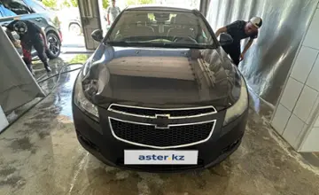 Chevrolet Cruze 2012 года за 2 700 000 тг. в Алматы фото 2